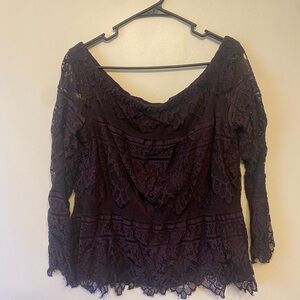 Elegant Lace Women's Top - Purple
